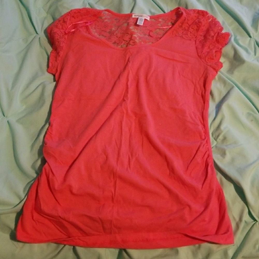 XL Maternity Shirts